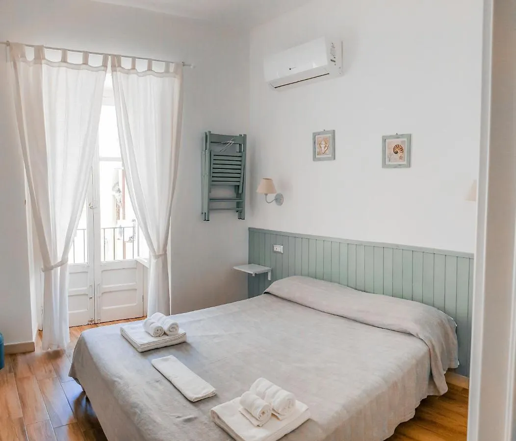 Bed and Breakfast Dafni E Naide Cefalù Frühstückspension